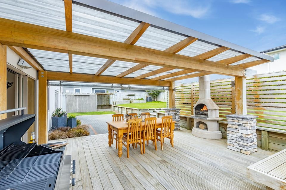 Patio, BBQ facilities, Garden, Hot Tub, Balcony/Terrace