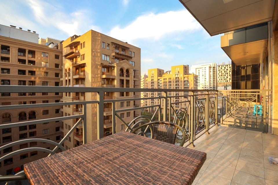 View (from property/room), Balcony/Terrace