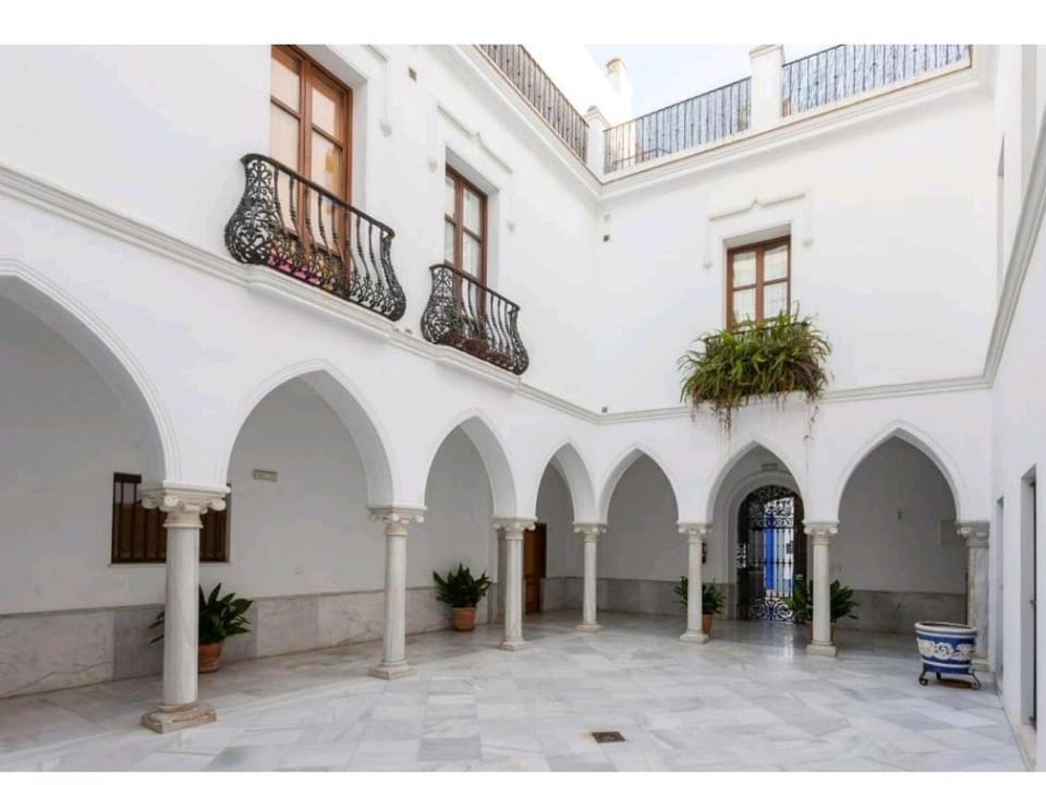 Atico padre Aldama centro y con WIFI Apartment in Sanlúcar de Barrameda