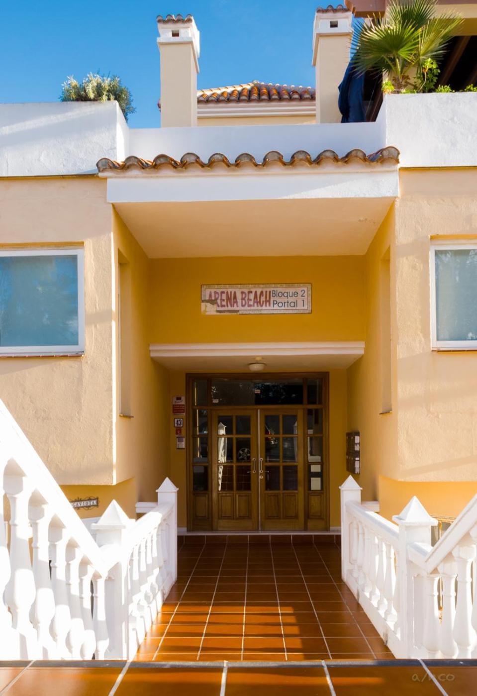 Property building, Facade/entrance