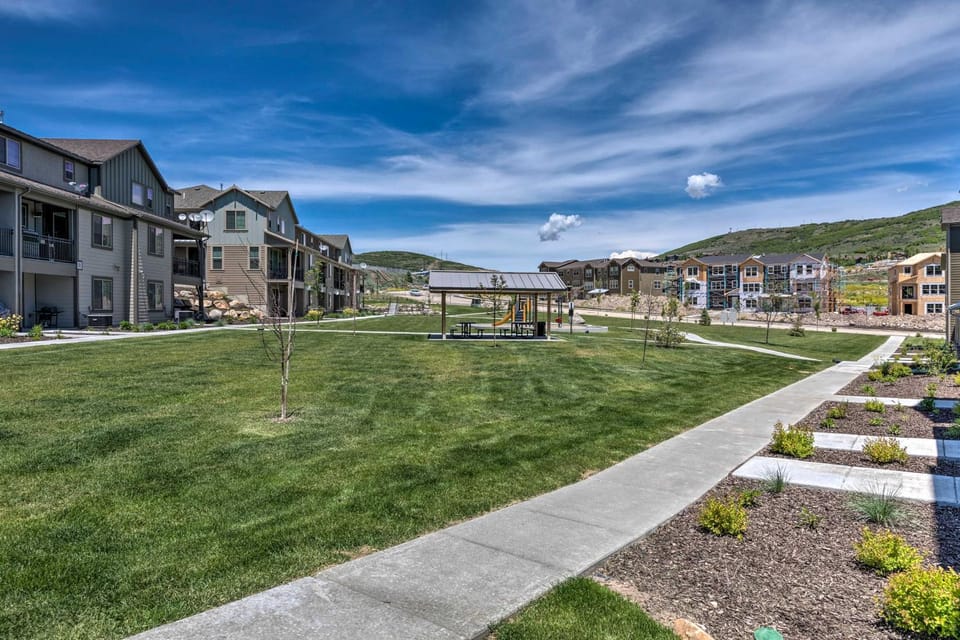 New-Build Townhome ~ 6 Mi to Park City! House in Wasatch County