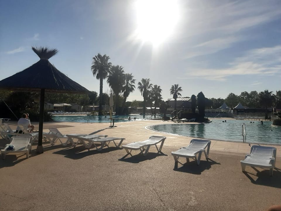 Swimming pool, Swimming pool