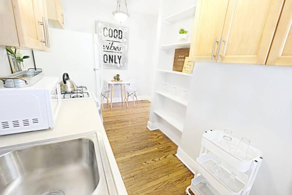 Global Cup Dallas Native, Lower-Greenville Ave Area Apartment in Dallas