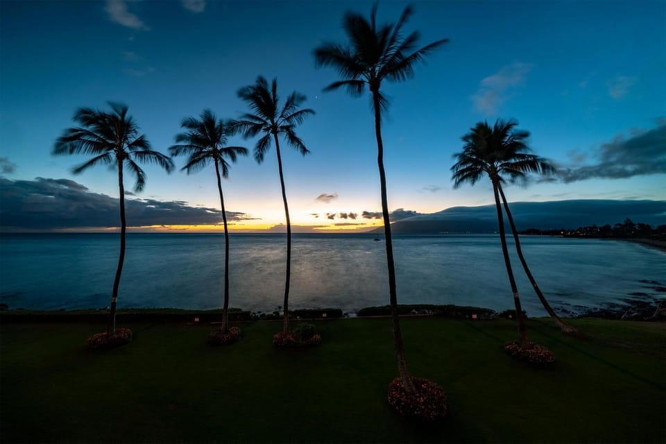 Royal Mauian 309, Direct Ocean Front, Split AC House in Kihei