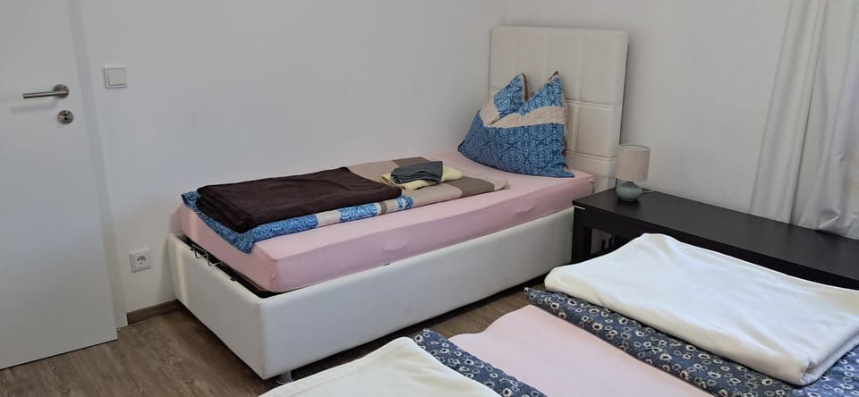 APARTMENT Top1, 2 Schlafzimmer 3 Betten BESTROOMS eU Apartment in Upper Austria