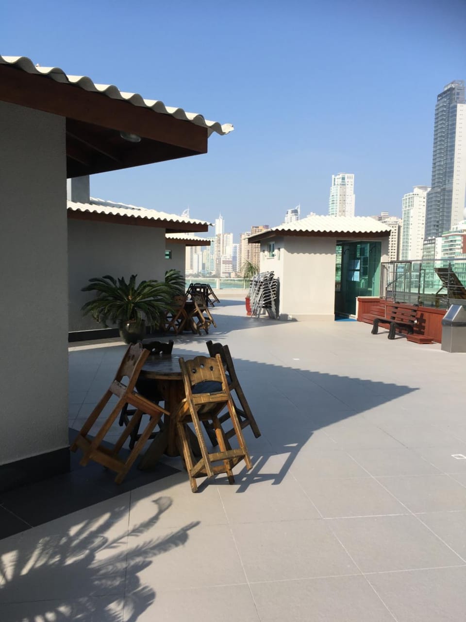 Loft beira-mar/piscina e com estacionamento Apartment in Balneário Camboriú