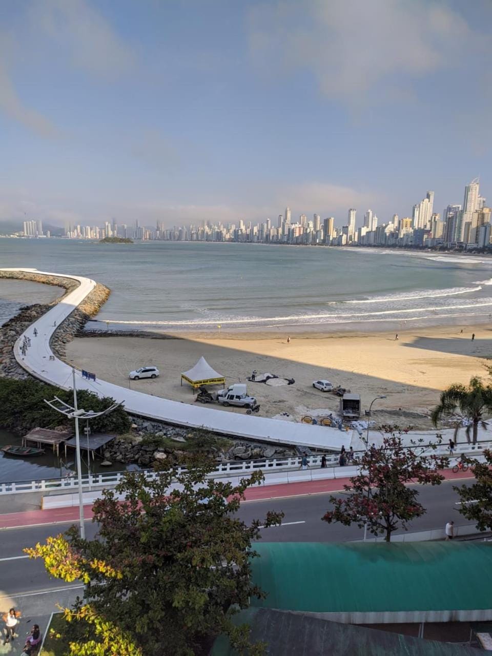 Loft beira-mar/piscina e com estacionamento Apartment in Balneário Camboriú