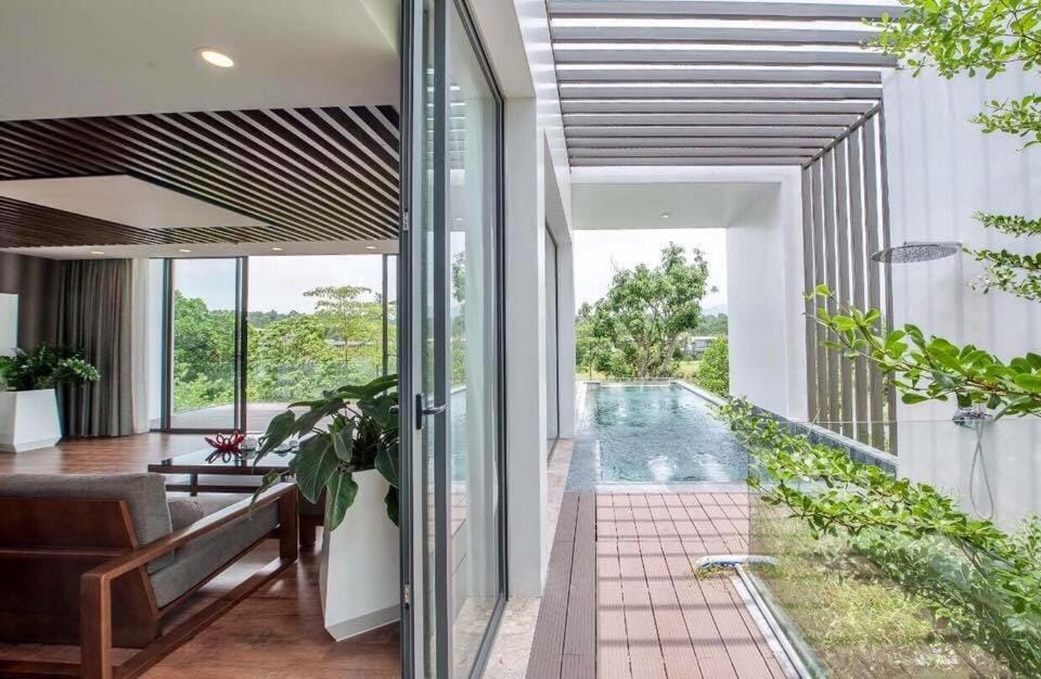 BOM HOMES - Flamigo Dai Lai Resort CBT Villa in Laos