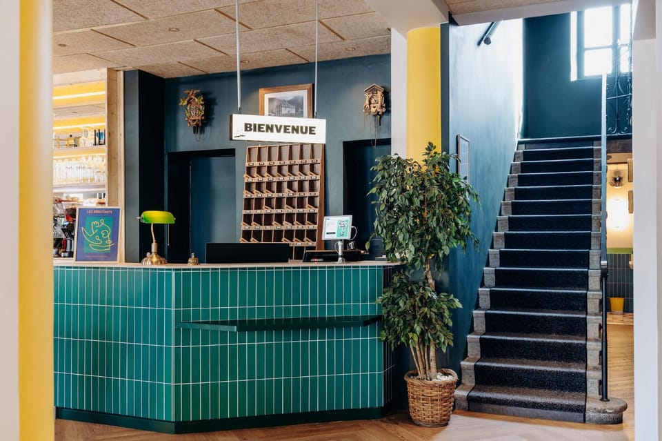 Lobby or reception, Lounge or bar, concierge