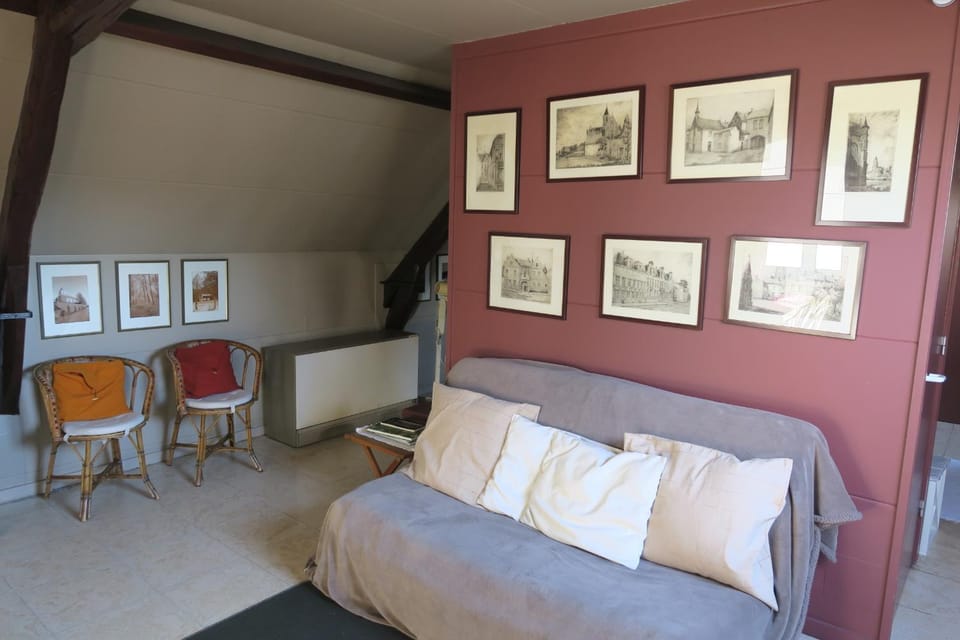 B&B / Studio De Druivelaar in hartje Kluisbergen (Berchem) Bed and Breakfast in Flanders