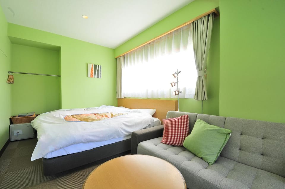 Living room, Photo of the whole room, Bedroom