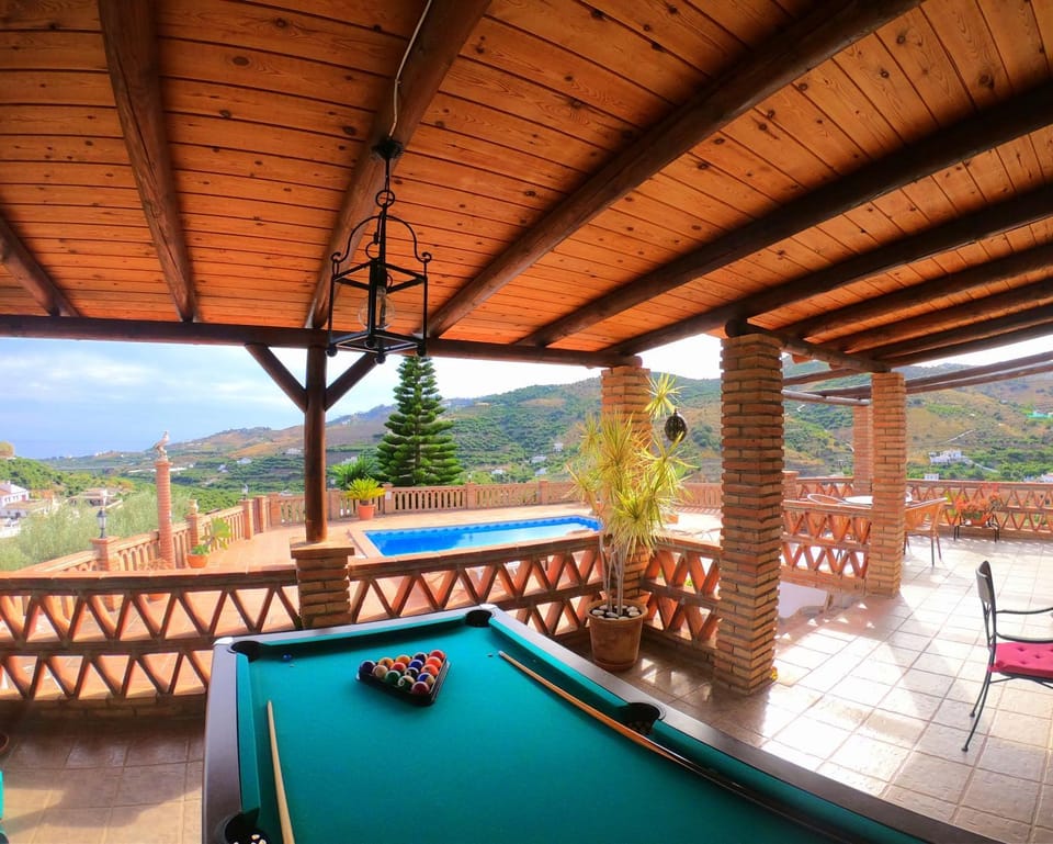 Billiard