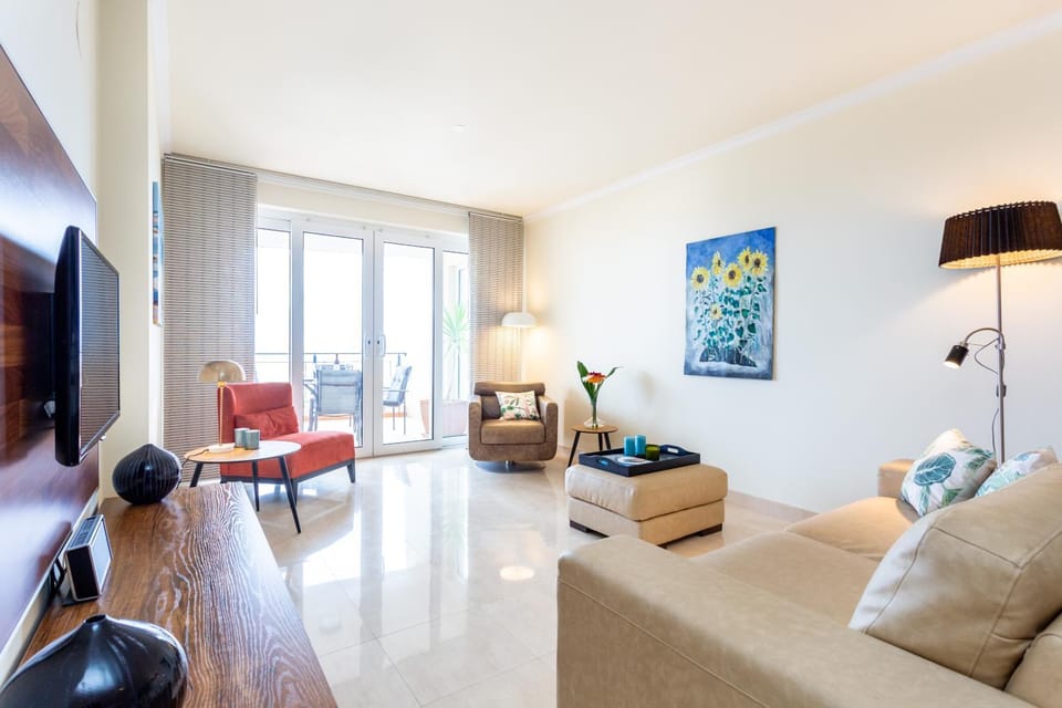 Casa Azul luxury apartment (4p) Lagos, Meia Praia Apartment in Lagos