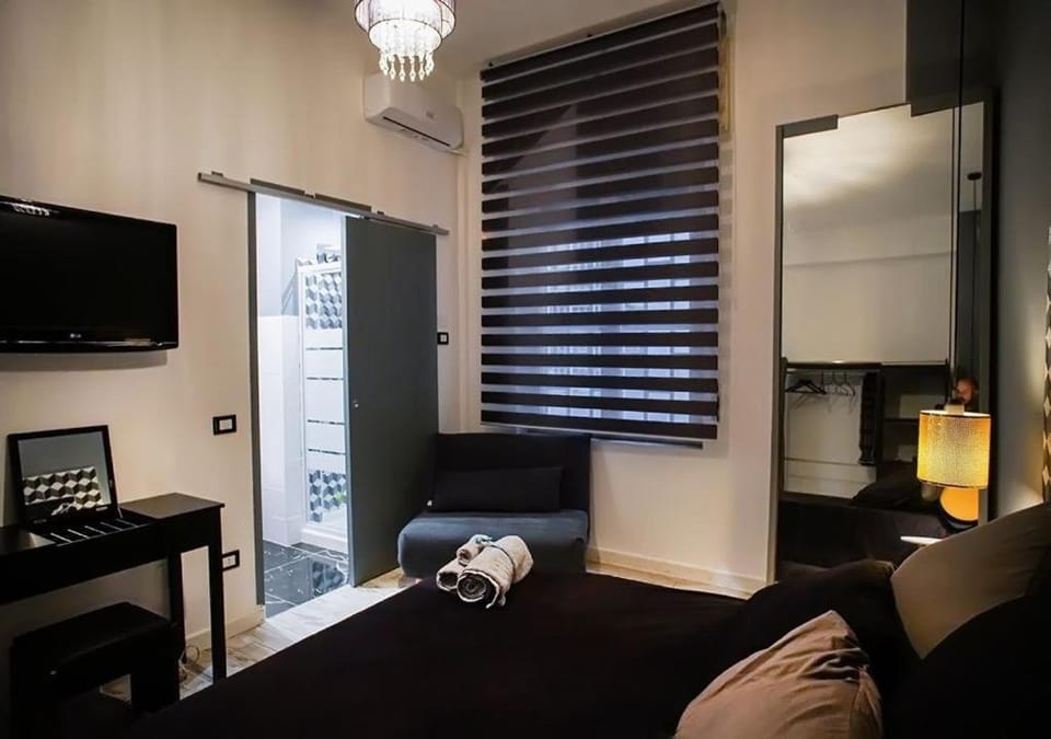 PIZZOFALCONE43 Bed and Breakfast in Naples