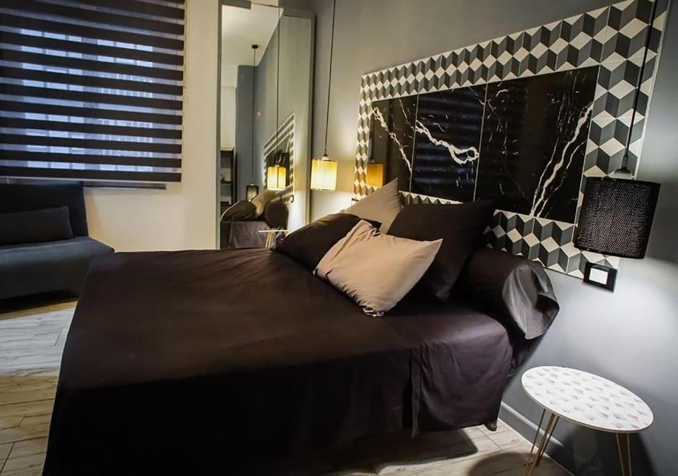 PIZZOFALCONE43 Bed and Breakfast in Naples
