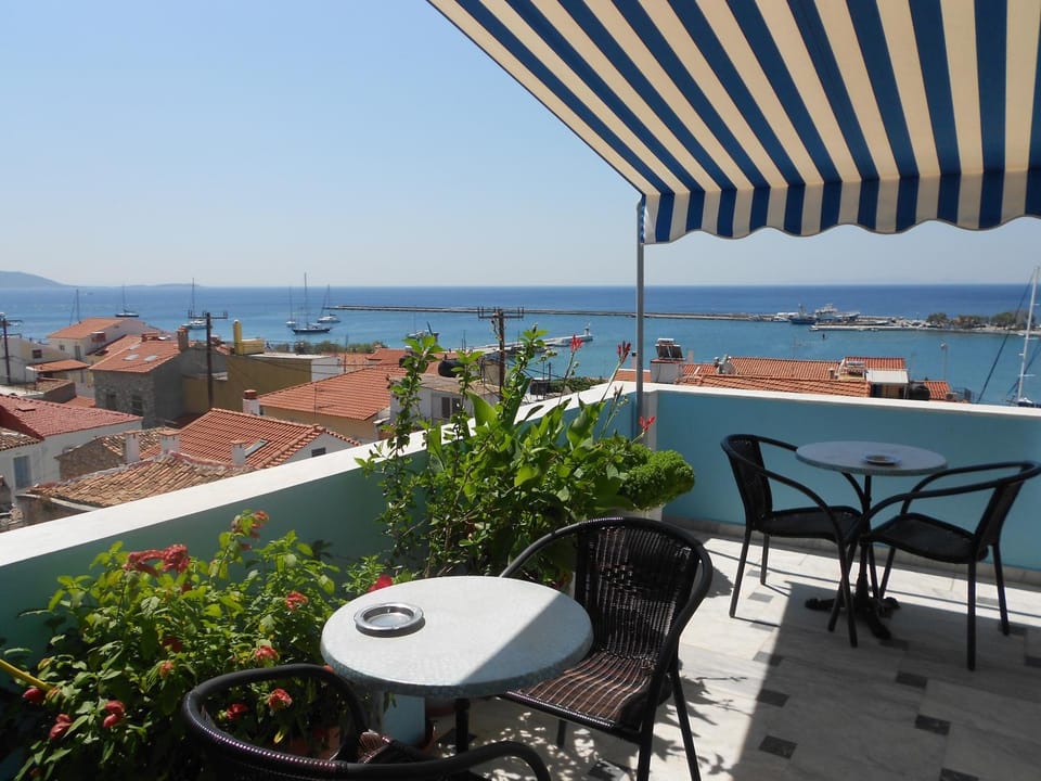 Coffee/tea facilities, Balcony/Terrace