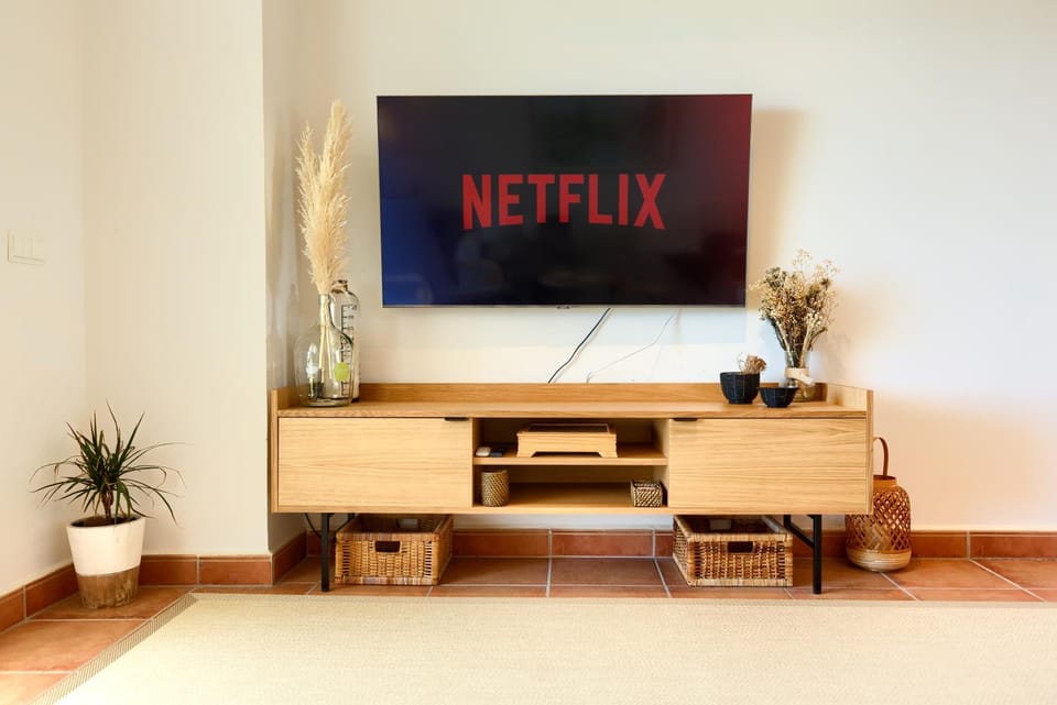 Living room, Entertainment, internet