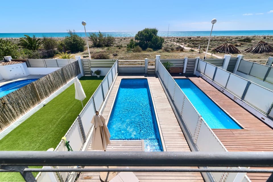 Beach, Sea view, Swimming pool