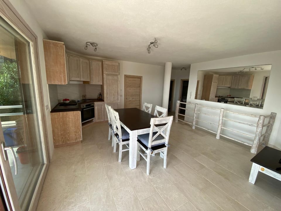 Communal lounge/ TV room, Communal kitchen