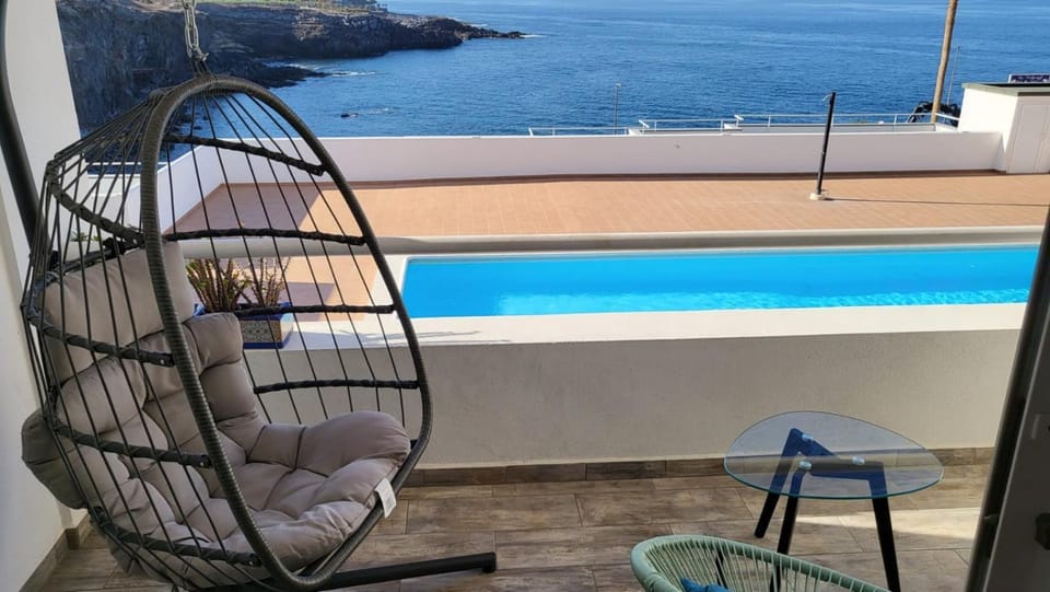 Sea view, Swimming pool