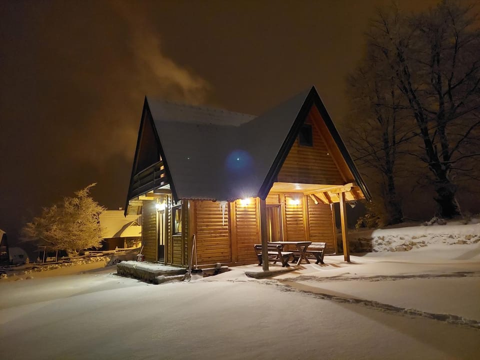 Property building, Winter