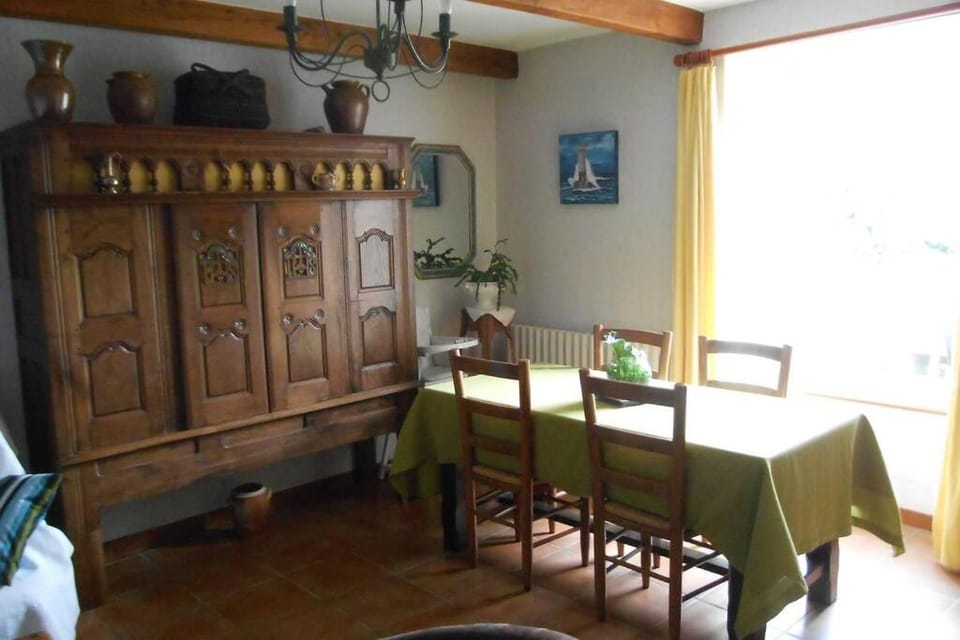 Ty Kreiz House in Finistere