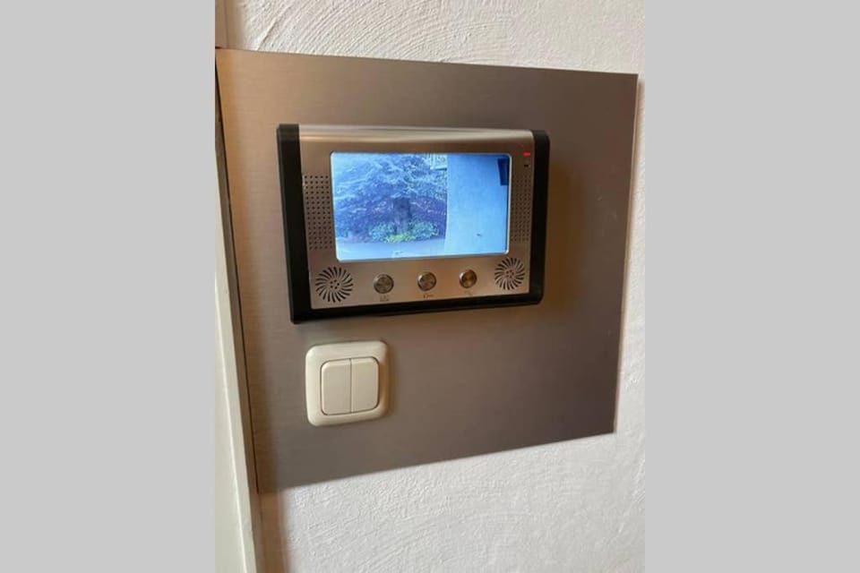 Oldschool, Dorfschule mit Whirlpool Apartment in Rhineland-Palatinate