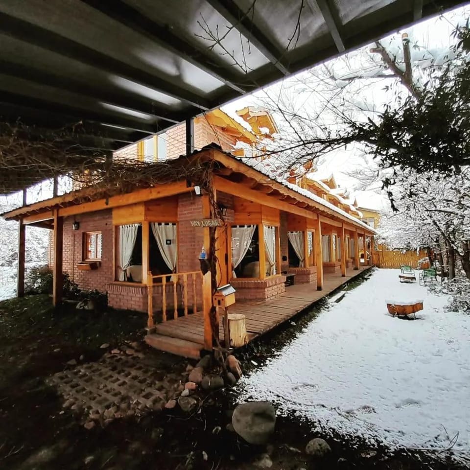 Santos Lugares Cabañas Nature lodge in Neuquén Province, Argentina