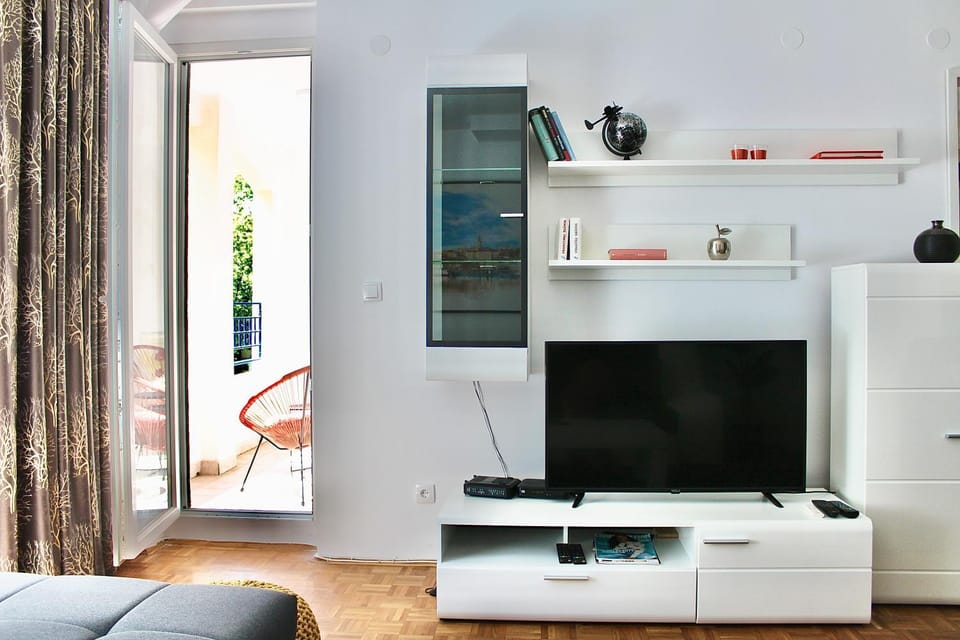 Ramonda Residences - New Belgrade Apartment in Belgrade