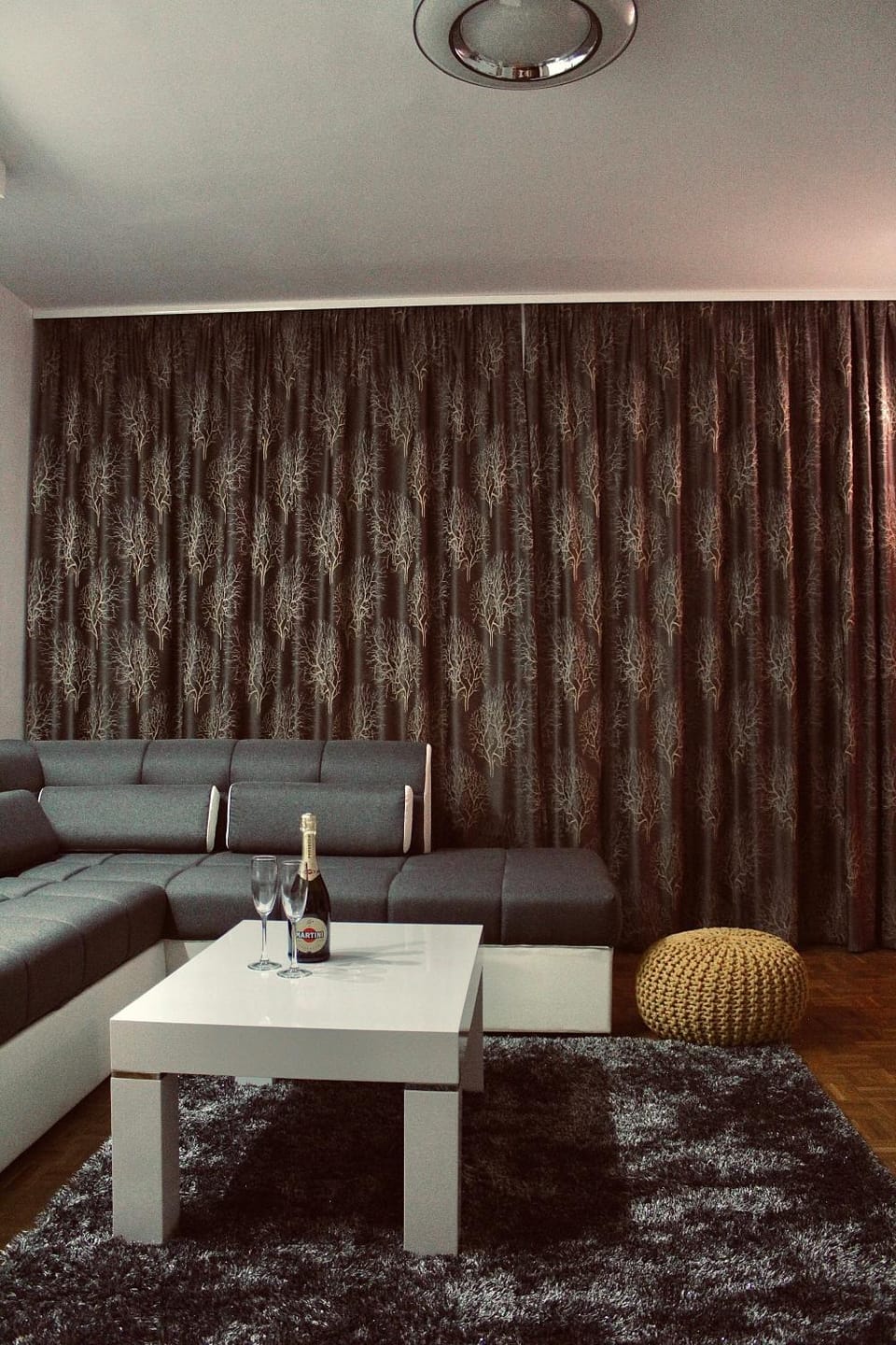 Ramonda Residences - New Belgrade Apartment in Belgrade