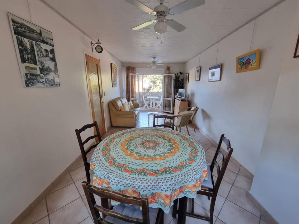Appartement T3 calme avec terrasse et cuisine équipée, à 300m de la plage de Collioure - FR-1-309-246 Apartment in Collioure