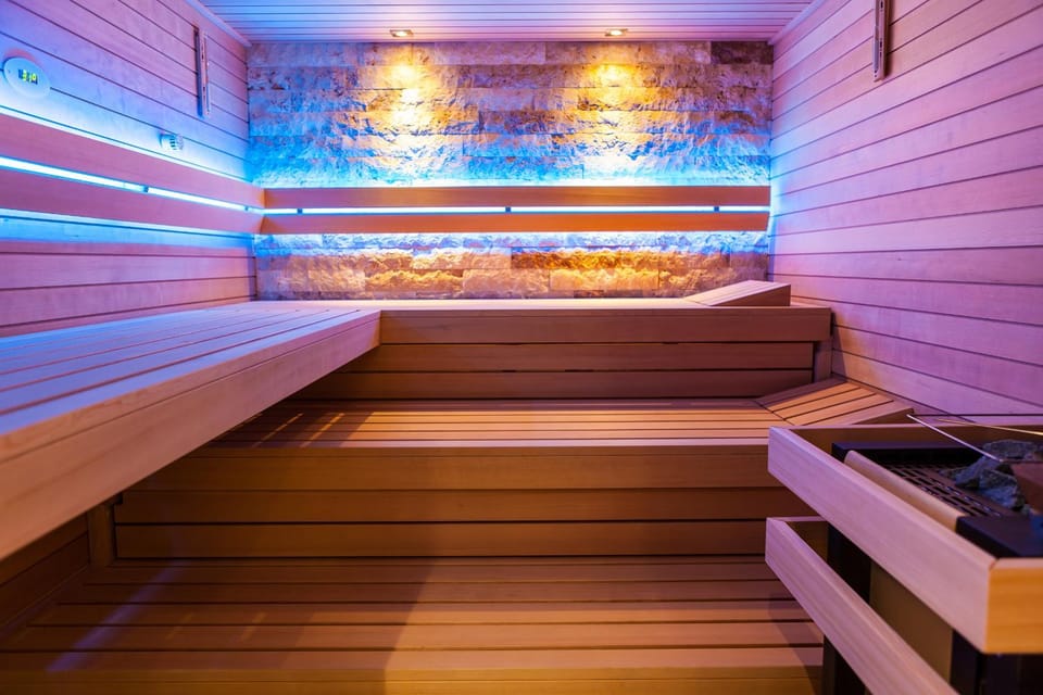 Sauna, Spa and wellness centre/facilities