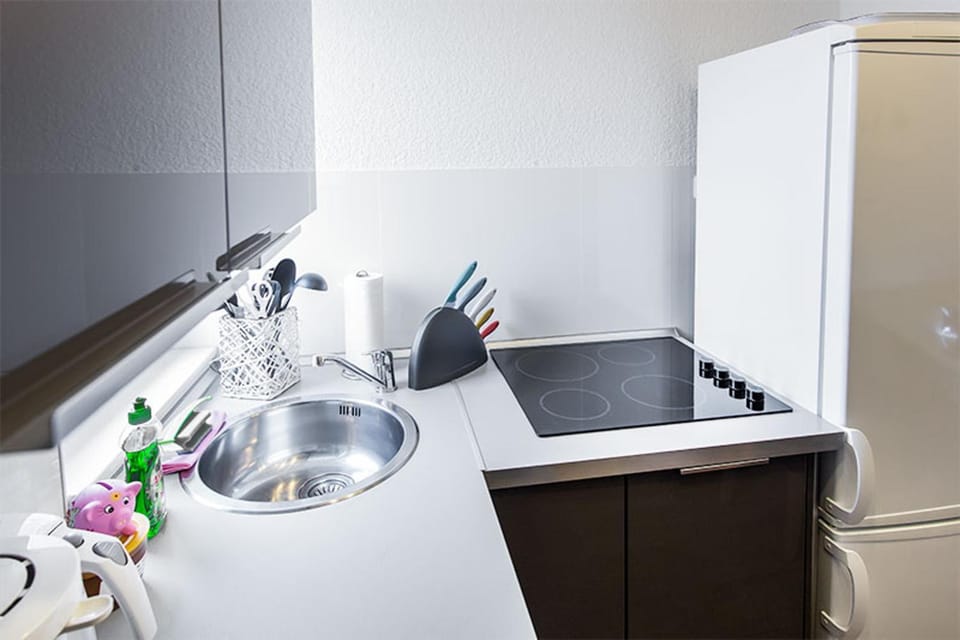 Kitchen or kitchenette, pet friendly, stove