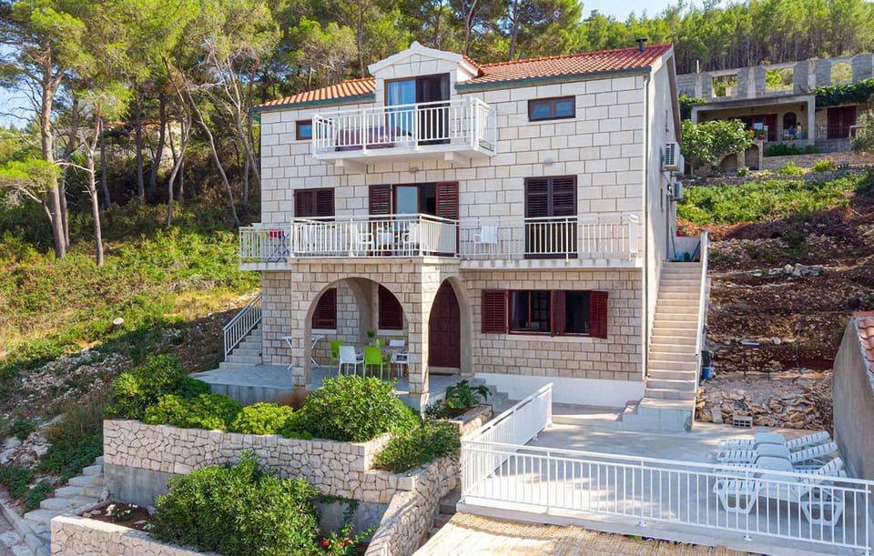 Apartmani Pipin - Prigradica, kod Caffe Tempera Apartment in Dubrovnik-Neretva County