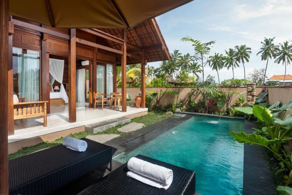 Pool view