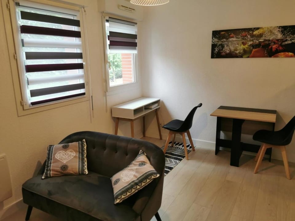 Studio calme avec parking Apartment in Mont-de-Marsan