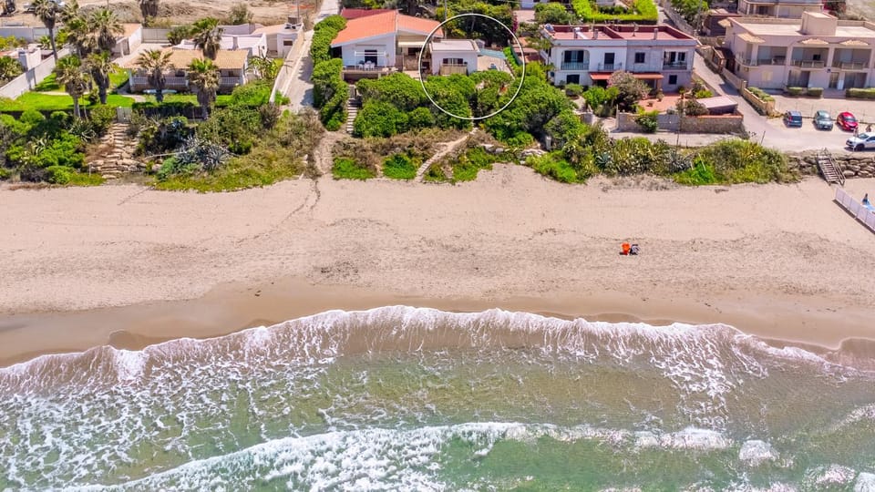 Nearby landmark, Neighbourhood, Natural landscape, Bird's eye view, Beach, Beach, Sea view, Sea view, Location