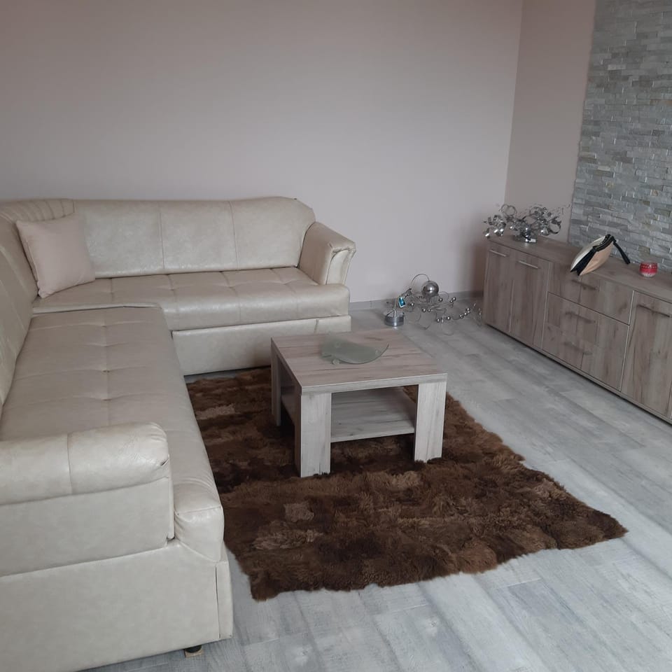 Lux apartman Apartment in Serbia