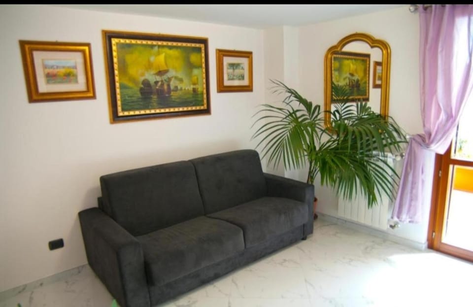 B&BYanet's Beautiful House Bed and Breakfast in Civitavecchia