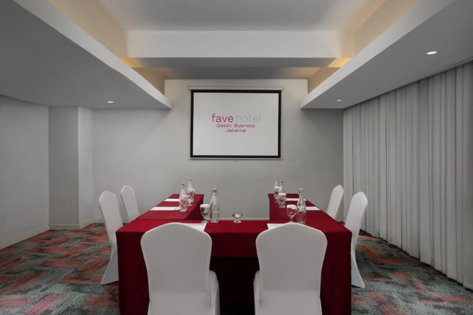 Meeting/conference room