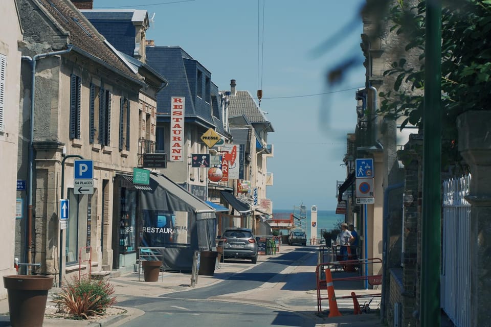 City view, Street view