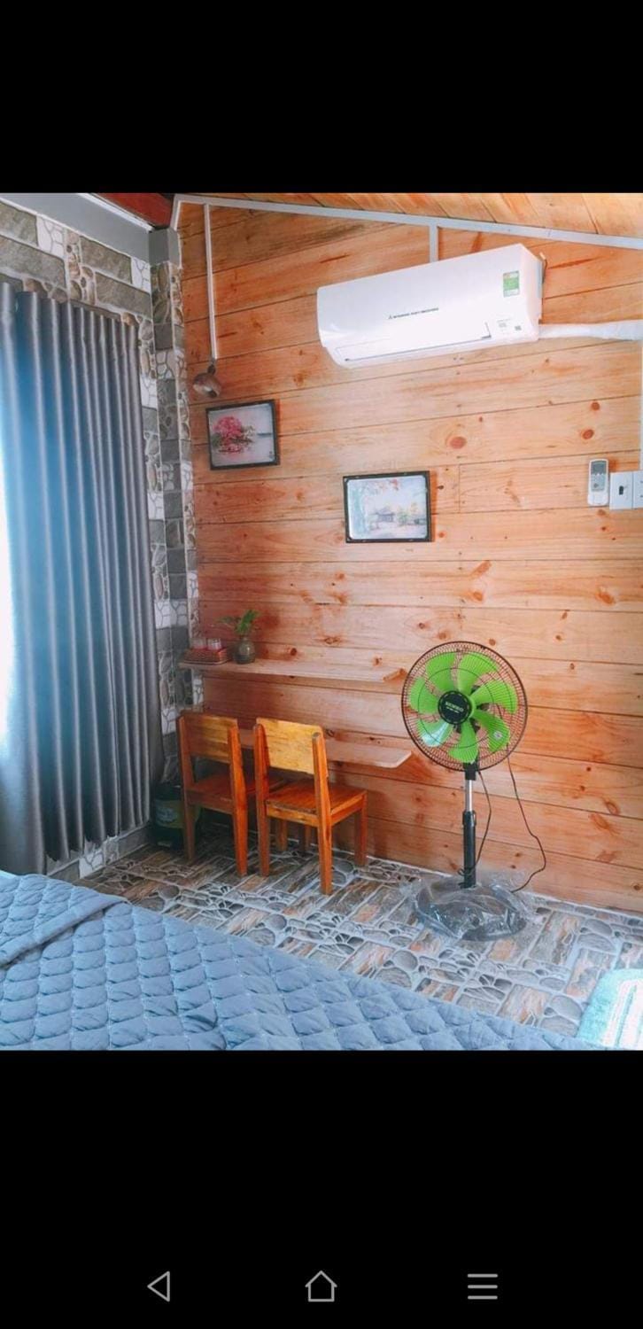 Homestay Nhà Muội Apartment hotel in Vietnam