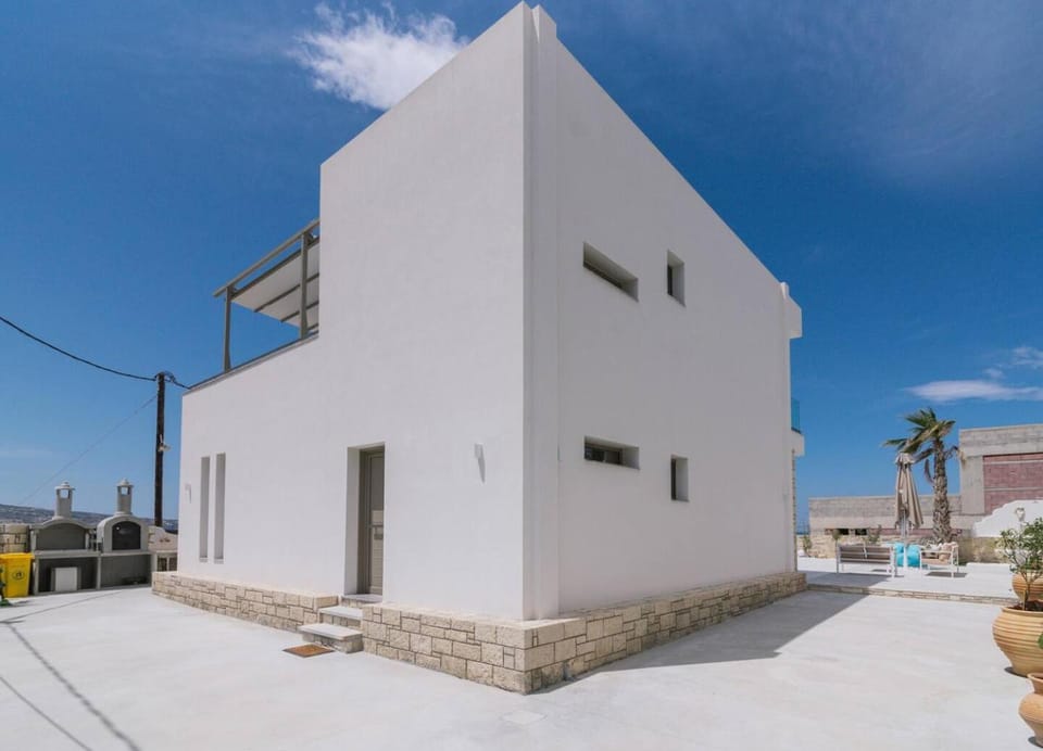 Property building, Parking