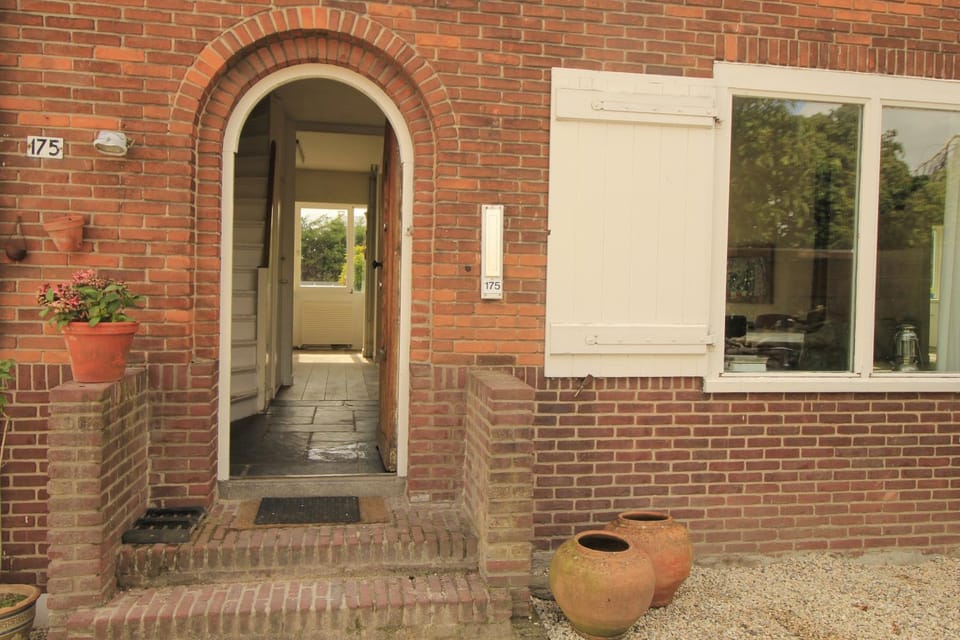 House Akerdijk 5 persons 3 bedrooms Apartment in Amsterdam