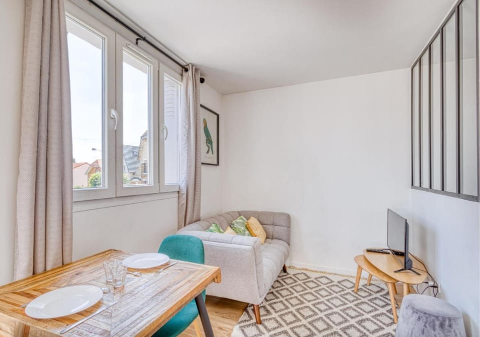 COCON de DOUCEUR entre DISNEY et PARIS Apartment in Noisy-le-Grand
