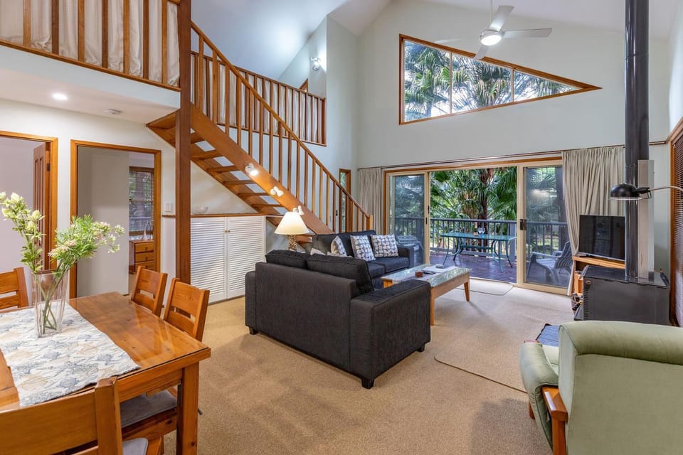 Araluen House in Smiths Lake