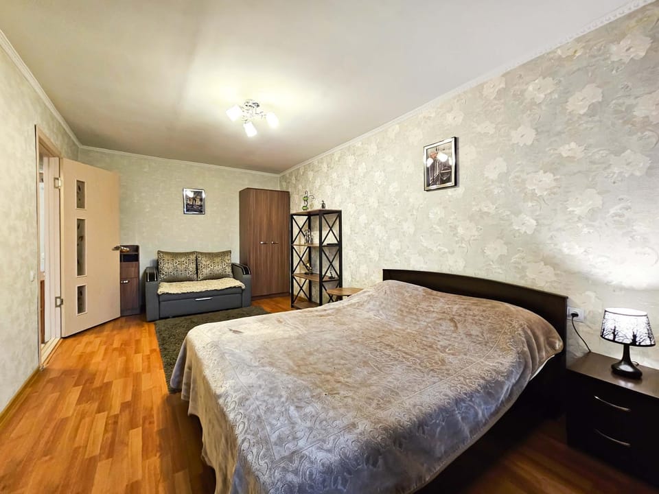 Bed, Photo of the whole room, Bedroom, wardrobe