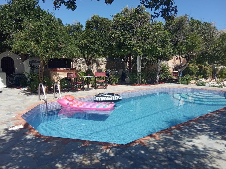 Garden, Pool view