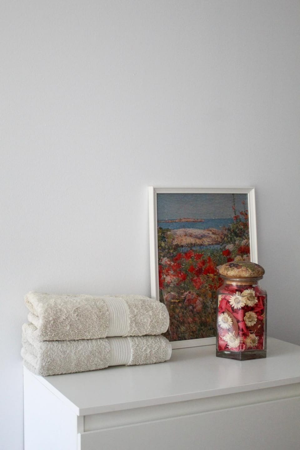 Decorative detail, Bedroom, towels