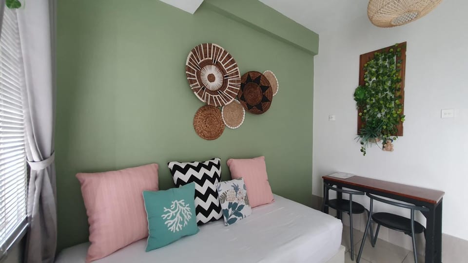 Comfy 2 Bedroom Apartmen Pavilion Permata Surabaya Apartment in Surabaya